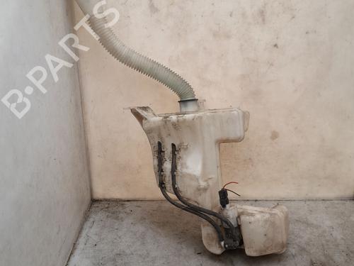 Used Windscreen washer tank PEUGEOT 308 I (4A_, 4C_) 1.6 HDi (109 hp) 28284494