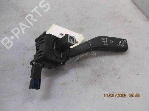 Used Steering column stalk VW GOLF V (1K1) [2003-2010]  26627952