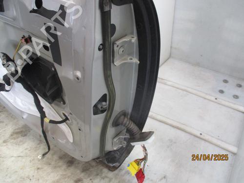 Left front door PEUGEOT 5008 (0U_, 0E_) 1.6 HDi | BP25436668C2 