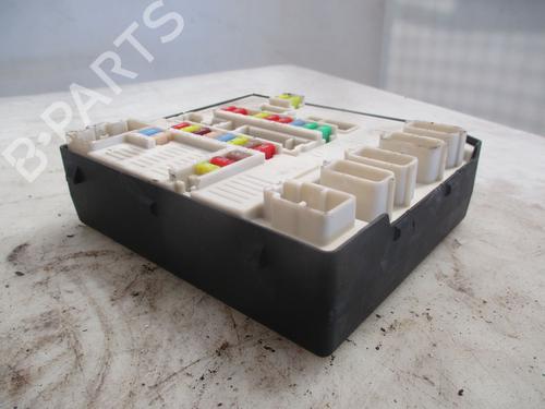 Fuse box RENAULT MEGANE III Hatchback (BZ0/1_, B3_) 1.5 dCi (BZ09, BZ0D, BZ1W, BZ29, BZ14) | BP37861506E1 - Image 2