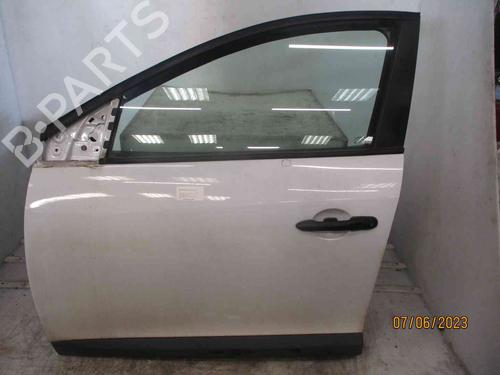 Used Left front door RENAULT MEGANE III Hatchback (BZ0/1_, B3_) 1.5 dCi (BZ0C) (90 hp) 26630564