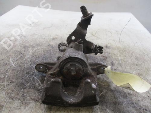 Used Left rear brake caliper RENAULT MASTER II Platform/Chassis (ED/HD/UD) 2.5 dCi 100 (ED4V, ED8V, ED0U, ED0V, ED8U, HD0U, HD0V,... (99 hp) 28966216