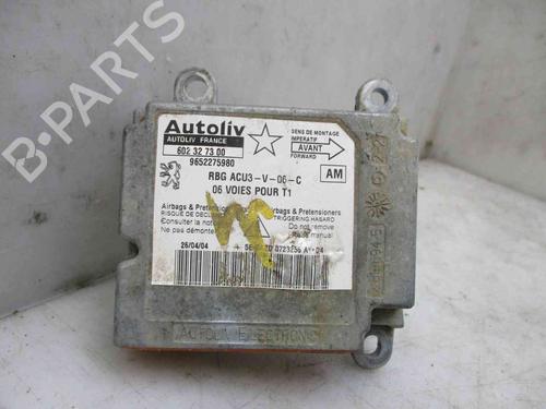 Airbag module PEUGEOT 206 Hatchback (2A/C) 1.1 i (60 hp) 26632996