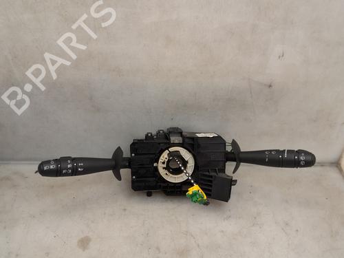 Used Headlight switch RENAULT TWINGO II (CN0_) 1.2 16V (CN0K, CN0V, CN0A) (76 hp) 29576840