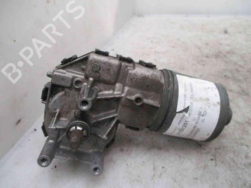 Used Front wiper motor FORD MONDEO III Turnier (BWY) 1.8 16V (110 hp) 21833377