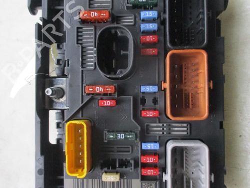 Used Fuse box Fuse box PEUGEOT 207 (WA_, WC_) 1.4 HDi (68 hp) 30884366 30884366