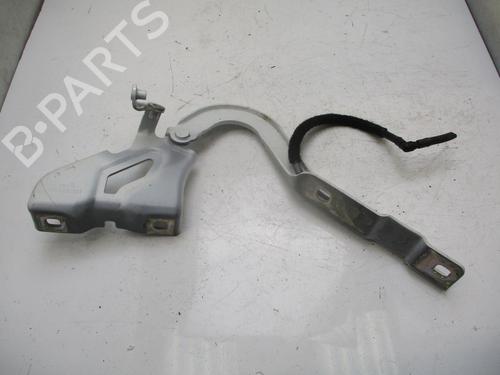Used Hinge/Door check strap DACIA SANDERO III 1.0 SCe 65 (67 hp) 26636524