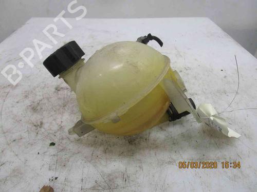 Used Expansion tank CITROËN C4 Coupe (LA_) 2.0 HDi (136 hp) 19718872