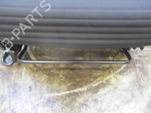 Right front seat TOYOTA YARIS (_P13_) 1.5 Hybrid (NHP130_) | BP24971265C16