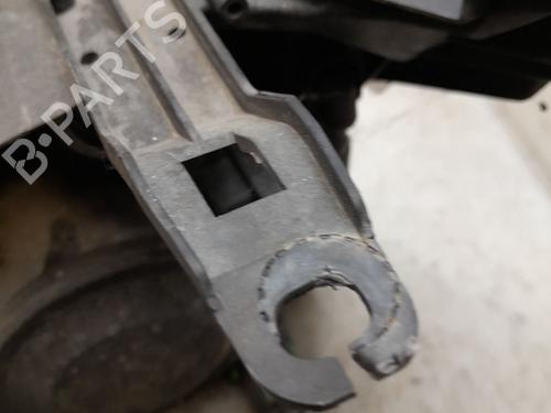 Right headlight FORD FUSION (JU_) 1.4 TDCi | BP30046569C29