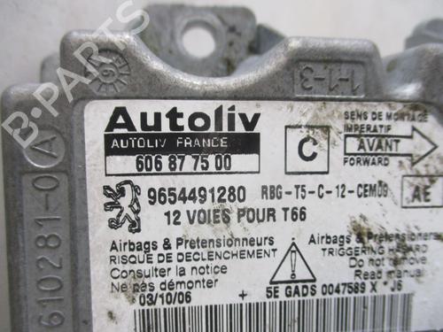 ECU airbags PEUGEOT 307 CC (3B) 2.0 16V | BP26637171M53 