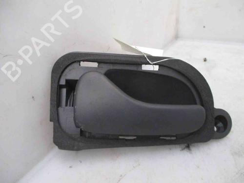 Used Rear left interior door handle RENAULT SAFRANE II (B54_) 2.2 dT (B54G) (113 hp) 19715318