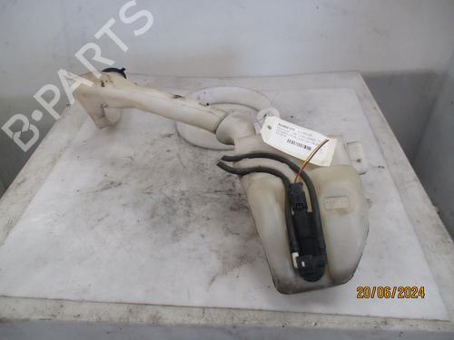 Used Windscreen washer tank PEUGEOT 208 I (CA_, CC_) 1.6 HDi / BlueHDi 75 (75 hp) 26634385