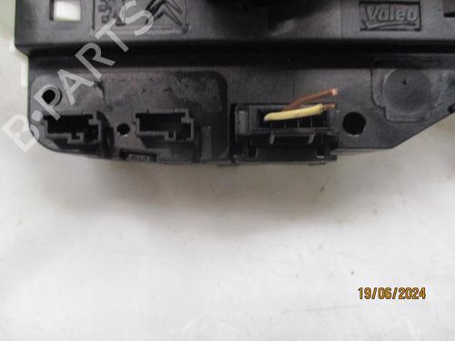Headlight switch PEUGEOT 208 I (CA_, CC_) 1.6 HDi / BlueHDi 75 | BP26634378I24
