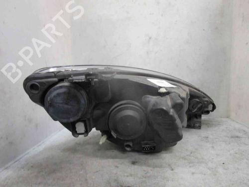 Left headlight PEUGEOT 1007 (KM_) 1.4 HDi | BP19721028C28 
