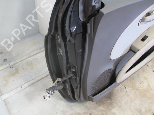 Right front door NISSAN MICRA III (K12) 1.2 16V | BP26121325C3