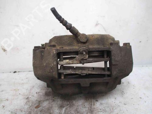 Zacisk hamulca przedniego lewego RENAULT MASTER I Van (T__) 35 2,5 TD | BP30723139M105