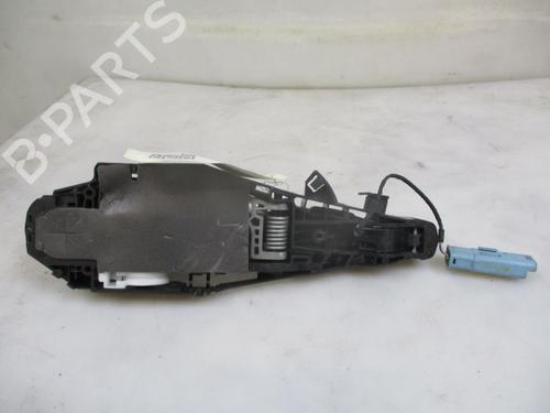 Front right exterior door handle PEUGEOT 3008 II SUV (MC_, MR_, MJ_, M4_) 1.5 BlueHDi 130 | BP25377885C129 
