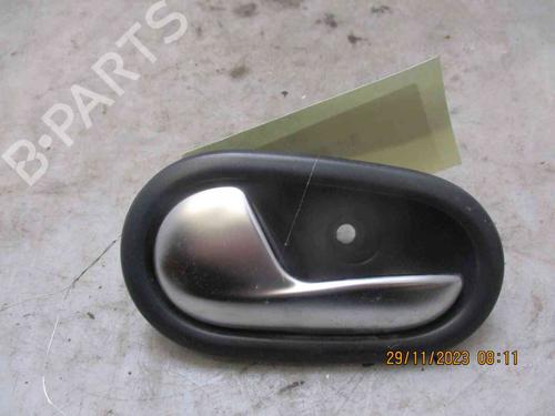 Used Front left interior door handle DACIA SANDERO II TCe 90 (B8M1, B8MA, B8AC) (90 hp) 26631739
