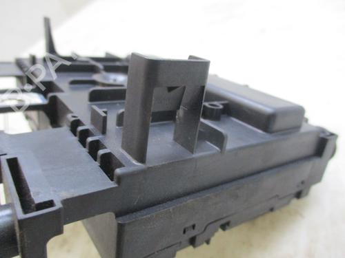 Fuse box CITROËN C4 Picasso I MPV (UD_) 1.6 HDi | BP30884318E1