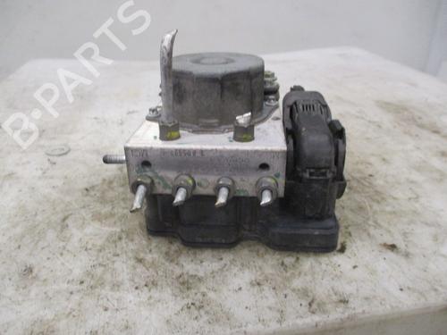 Used ABS pump DACIA SANDERO II TCe 90 (B8M1, B8MA, B8AC) (90 hp) 26637024