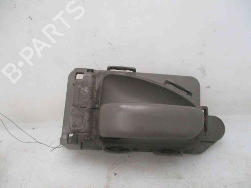 Used Front left interior door handle CITROËN XSARA PICASSO (N68) 2.0 HDi (90 hp) 19718692
