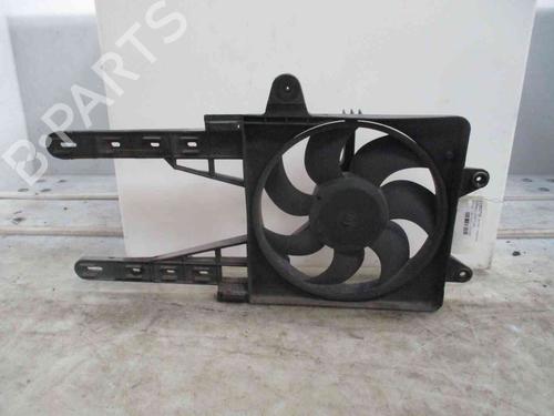 Used Radiator fan FIAT PUNTO (176_) 1.2 16V (86 hp) 19720266