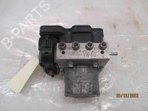 Used ABS pump VW POLO V (6R1, 6C1) 1.2 TSI 16V (90 hp) 26626226