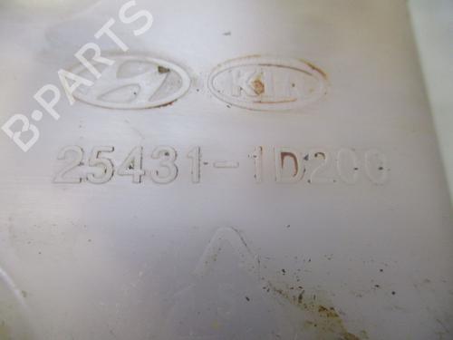 Expansion tank KIA CARENS III MPV (UN) 2.0 CRDi 140 | BP26637102C120 
