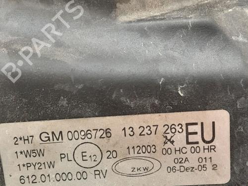 Left headlight OPEL CORSA C (X01) 1.3 CDTI (F08, F68) | BP26175976C28 