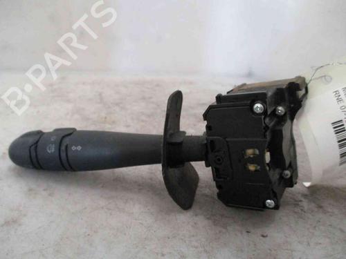 Used Steering column stalk RENAULT MEGANE I (BA0/1_) 1.9 D Eco (BA0A, BA0U, BA0R) (64 hp) 19713659