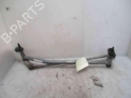 Used Front wipers mechanism VW PASSAT B6 (3C2) 2.0 TDI (120 hp) 26621143