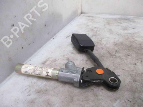 Used Seat buckle PEUGEOT 106 II (1A_, 1C_) 1.1 i (60 hp) 19713697