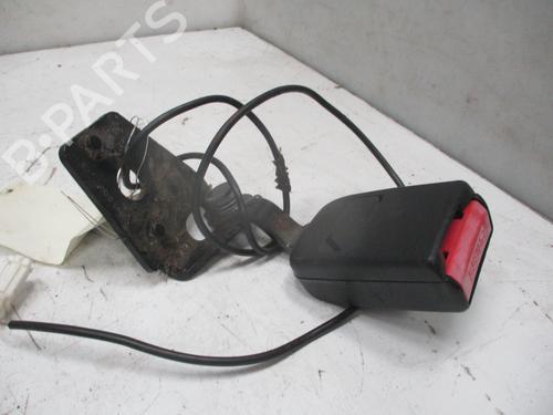 Used Seat buckle PEUGEOT 308 I (4A_, 4C_) 1.6 HDi (109 hp) 26635313