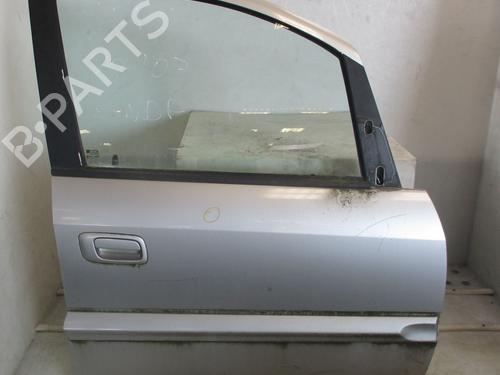 Used Right front door Right front door OPEL ZAFIRA A MPV (T98) 2.2 DTI 16V (F75) (117 hp) 33296845 33296845