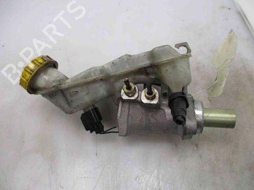 Used Brake master cylinder FORD FIESTA V (JH_, JD_) 1.25 16V (70 hp) 20204094