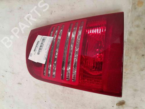 Venstre baglygte SKODA OCTAVIA I Combi (1U5) 1.9 TDI (130 hp) 30723279