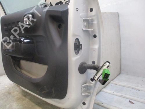 Left front door CITROËN C3 III (SX) 1.2 VTi 68 | BP29600104C2