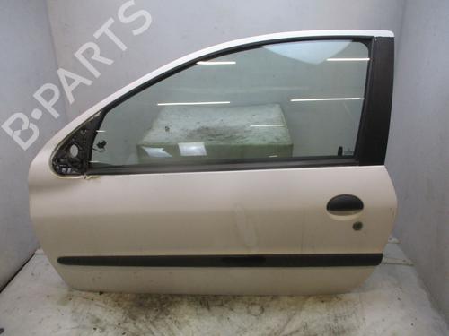 Used Left front door PEUGEOT 206 Van 1.4 HDi (68 hp) 31663834