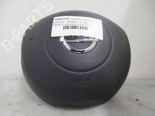 Used Driver airbag NISSAN MICRA III (K12) 1.2 16V (80 hp) 24006305