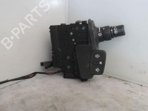 Used Steering column stalk RENAULT SCÉNIC II (JM0/1_) 2.0 dCi (JM1K) (150 hp) 21833189