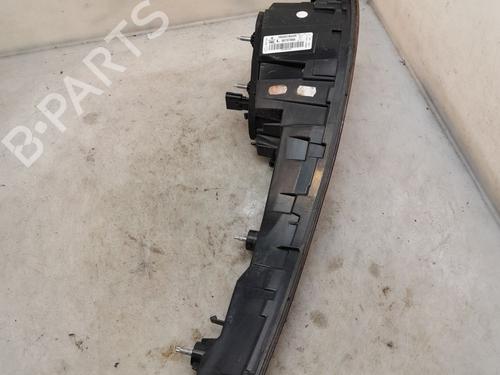 Left tailgate light RENAULT MEGANE IV Hatchback (B9A/M/N_) 1.5 Blue dCi 115 (B9A6) | BP34197732C79  - Image 6