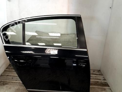 Used Right rear door VW PASSAT B6 (3C2) 2.0 TDI (110 hp) 26635115