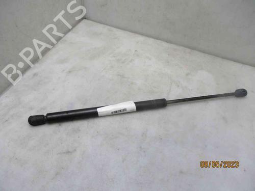 Used Tailgate lift support OPEL VECTRA B Hatchback (J96) [1995-2003]  26627496