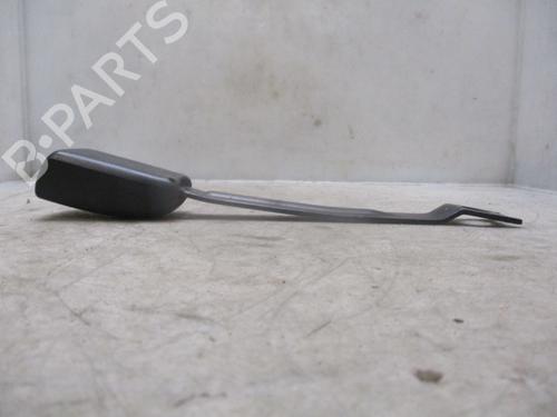 Used Seat buckle TOYOTA COROLLA Verso (_E12_) 2.0 D-4D (CDE120_, CDE120R) (90 hp) 26635528
