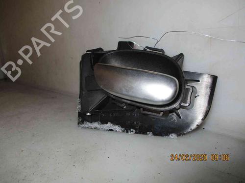 Used Front left interior door handle PEUGEOT 206 Hatchback (2A/C) 1.4 HDi eco 70 (68 hp) 19722183