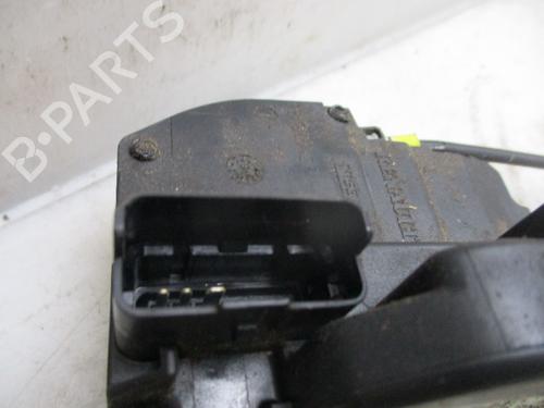 Front right lock NISSAN MICRA III (K12) 1.5 dCi | BP24013852C97