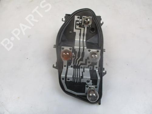 Used Lamp holder RENAULT CLIO III (BR0/1, CR0/1) 1.5 dCi (BR17, CR17) (86 hp) 26639016