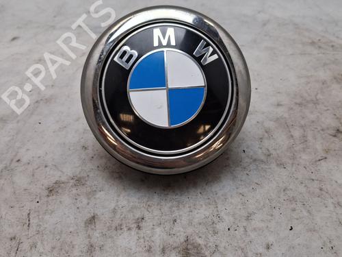 Used Tailgate handle Tailgate handle 38713000 38713000