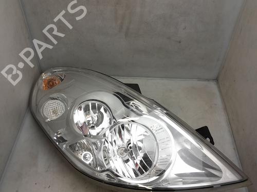Phare droit RENAULT MASTER III Van (FV) 2.3 dCi 145 FWD (FV0E, FV0F, FV0H, FV02, FV0M, FV0S,... (146 hp) 30824092